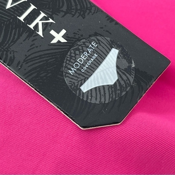 TAVIK Women’s CHASE Moderate One Piece Swimsuit Deep V Fuschia/Cherry Sz Small - Picture 9 of 10